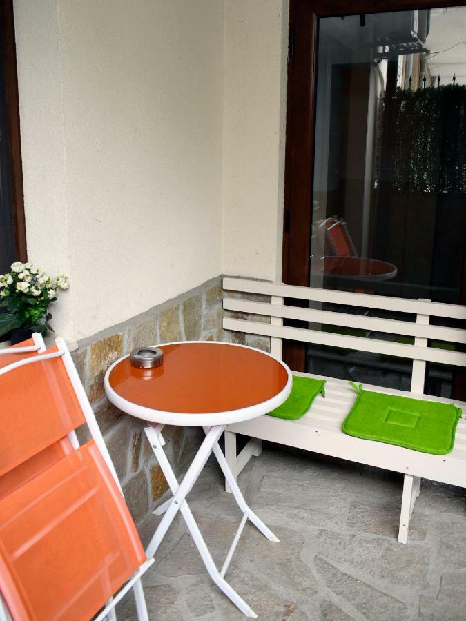 Flora Beach Burgas City Exterior foto